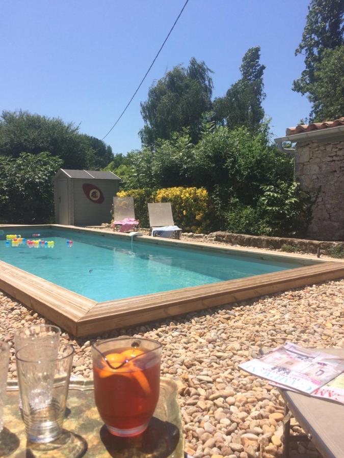 Villa Les Galineaux La Roquille Esterno foto